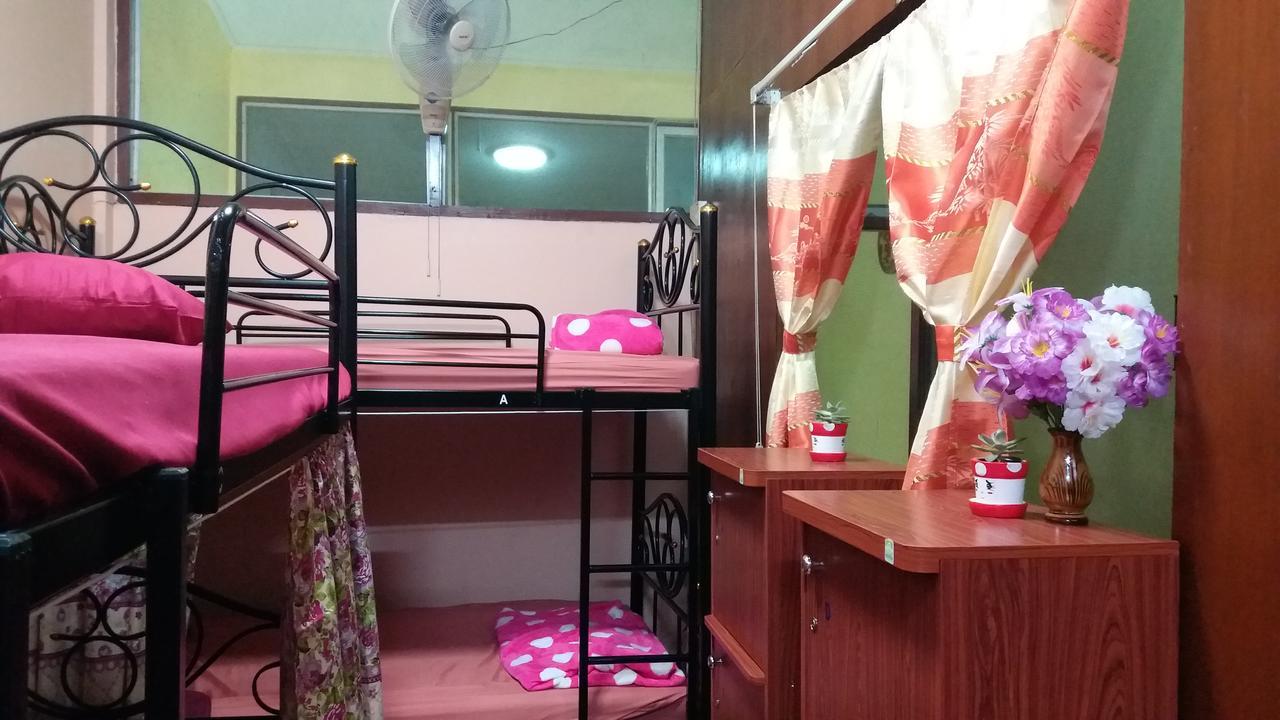 Hostel Lucky House Čiang Mai Exteriér fotografie