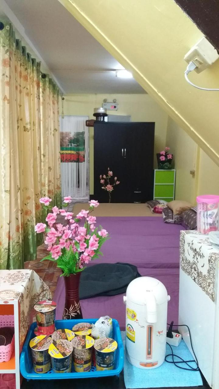 Hostel Lucky House Čiang Mai Exteriér fotografie